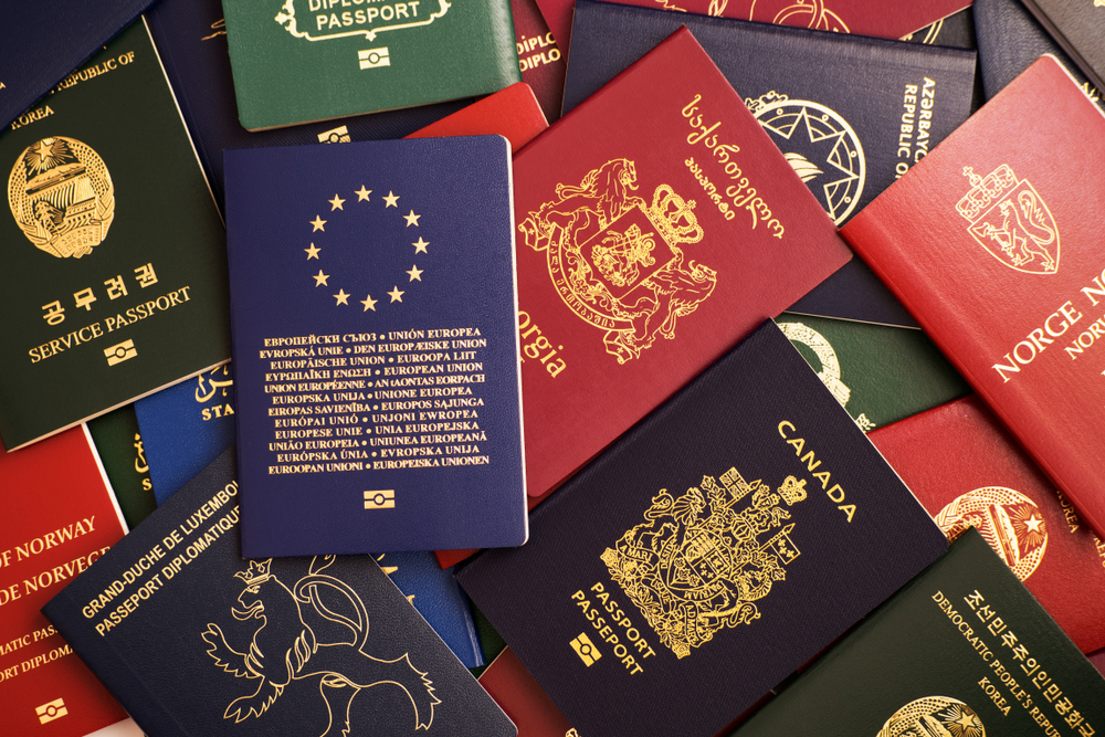 Diplomatic passport holders and official delegations may be exempt from completing the Aruba ED Card.